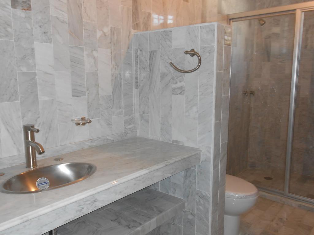 B&B Roca Sola Acapulco Esterno foto